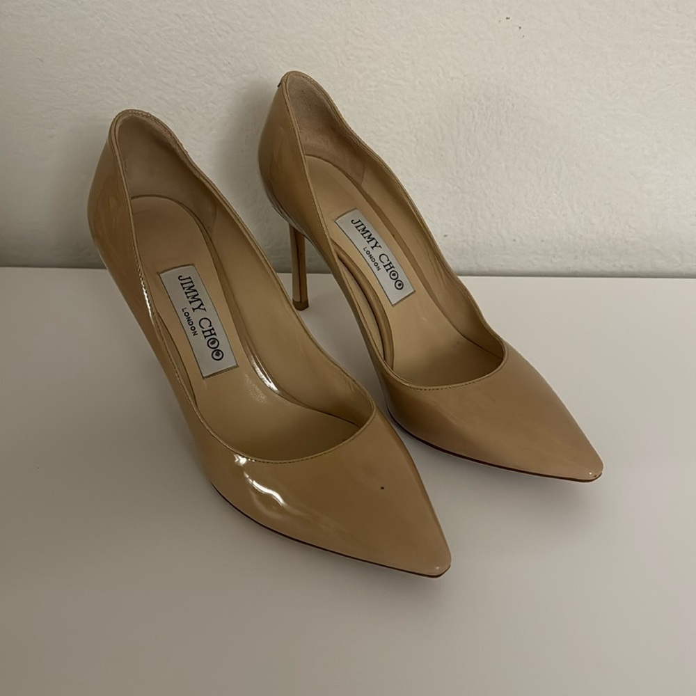 Jimmy Choo beige pump